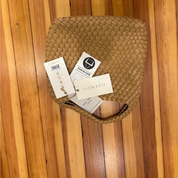 Antik Kraft Woven Tote with Matching Pouch - Beige Taupe - Picture 2 of 4